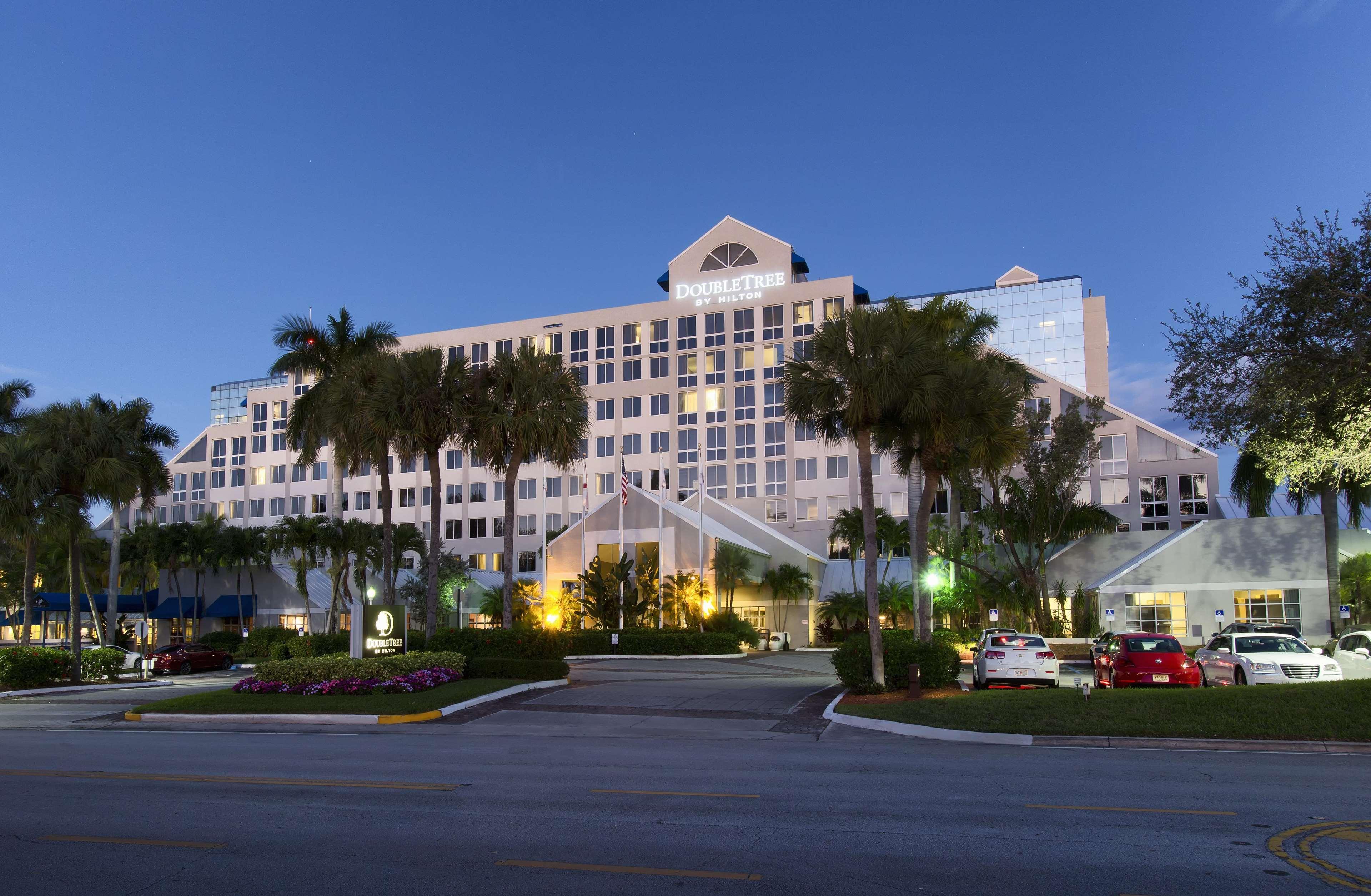 Doubletree By Hilton Hotel Deerfield Beach Boca Raton Экстерьер фото