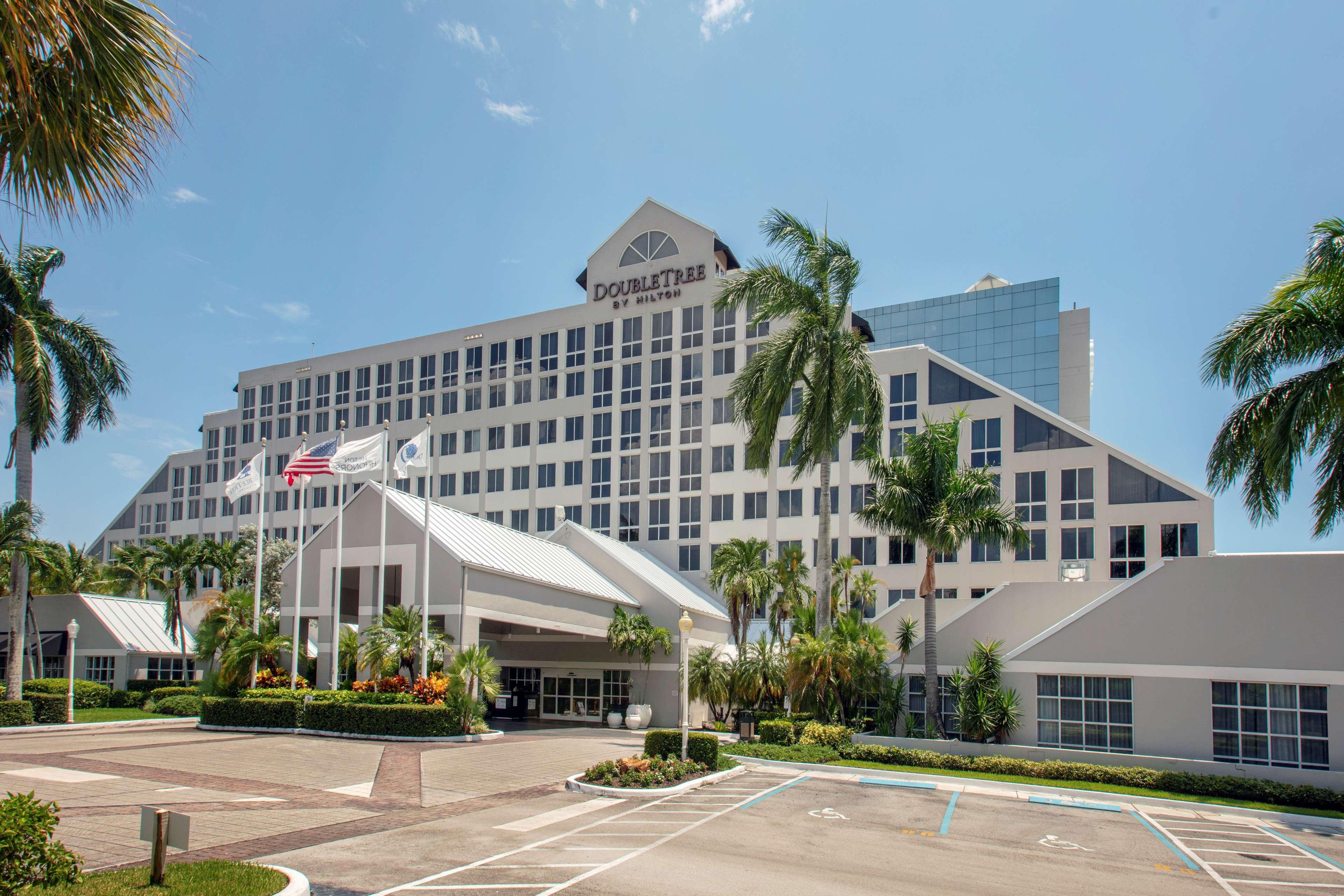 Doubletree By Hilton Hotel Deerfield Beach Boca Raton Экстерьер фото