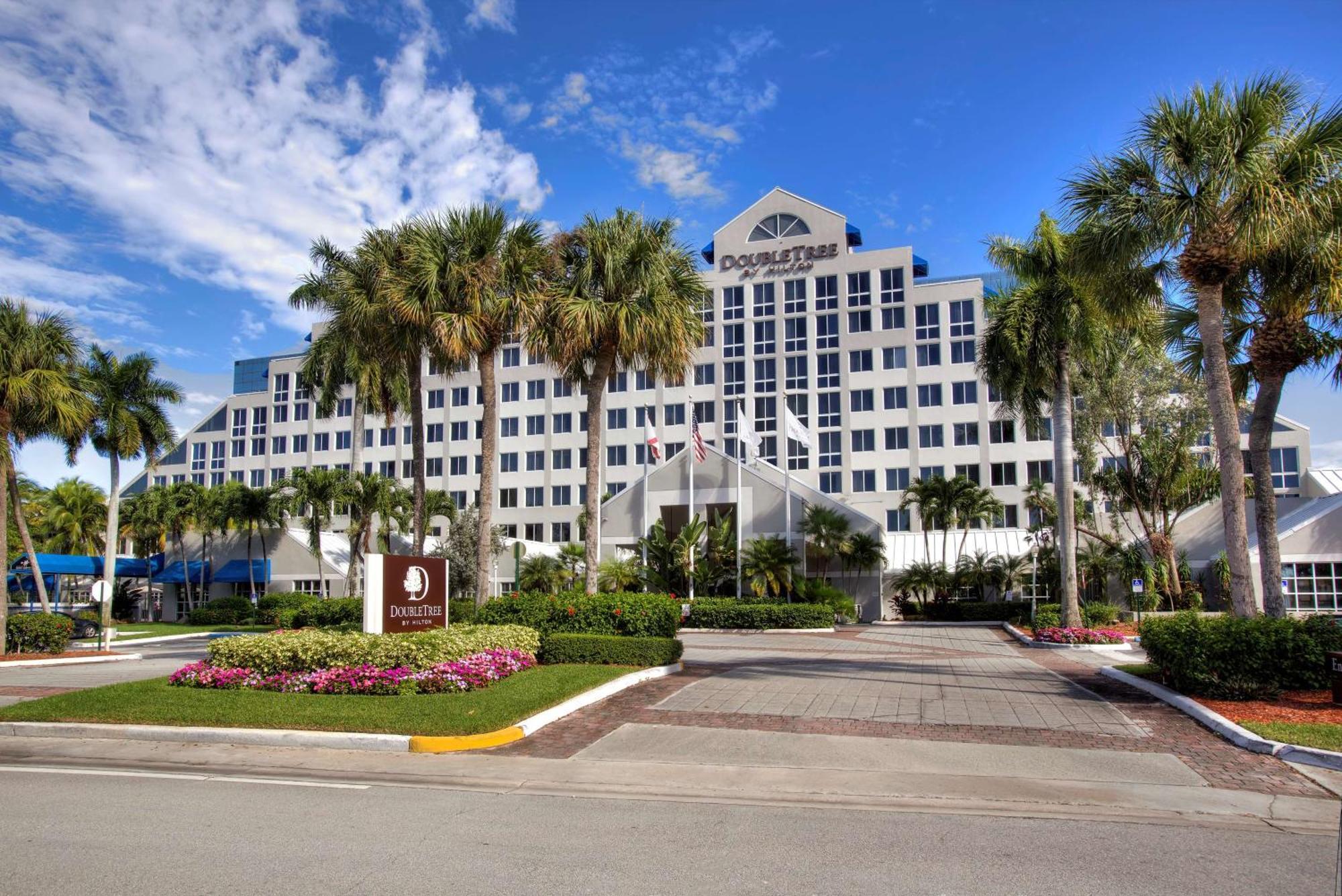 Doubletree By Hilton Hotel Deerfield Beach Boca Raton Экстерьер фото