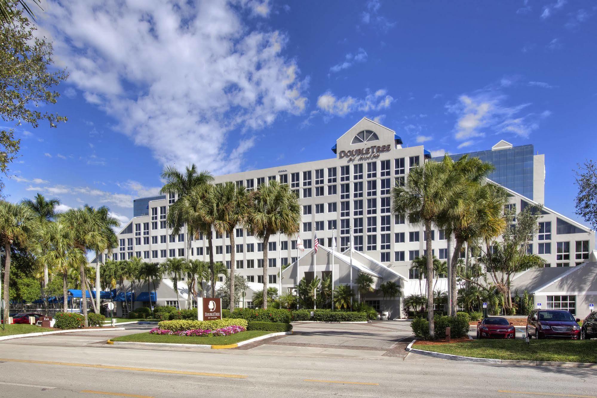 Doubletree By Hilton Hotel Deerfield Beach Boca Raton Экстерьер фото